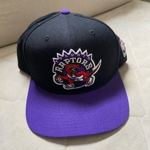 Toronto Raptors Mitchell and Ness SnapBack